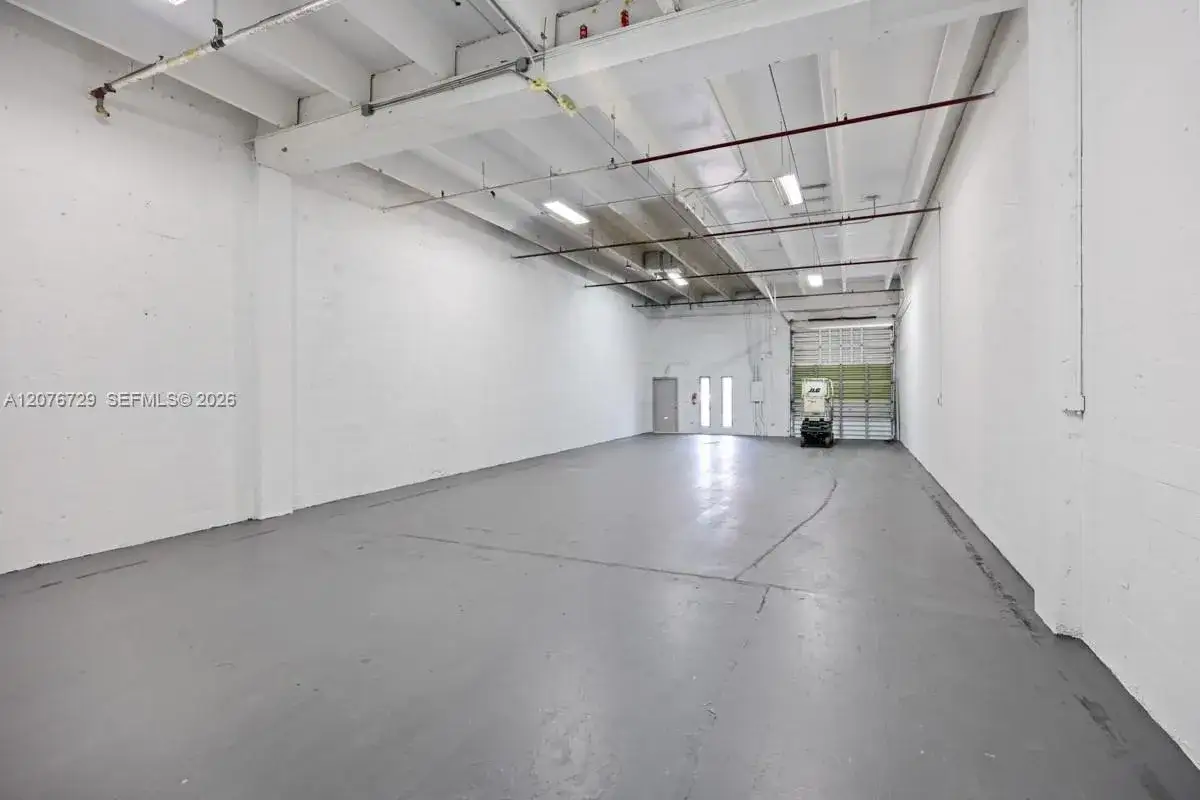 Commercial Sale for sale at 1474 NW 78th Ave # 1474, Doral FL 33126