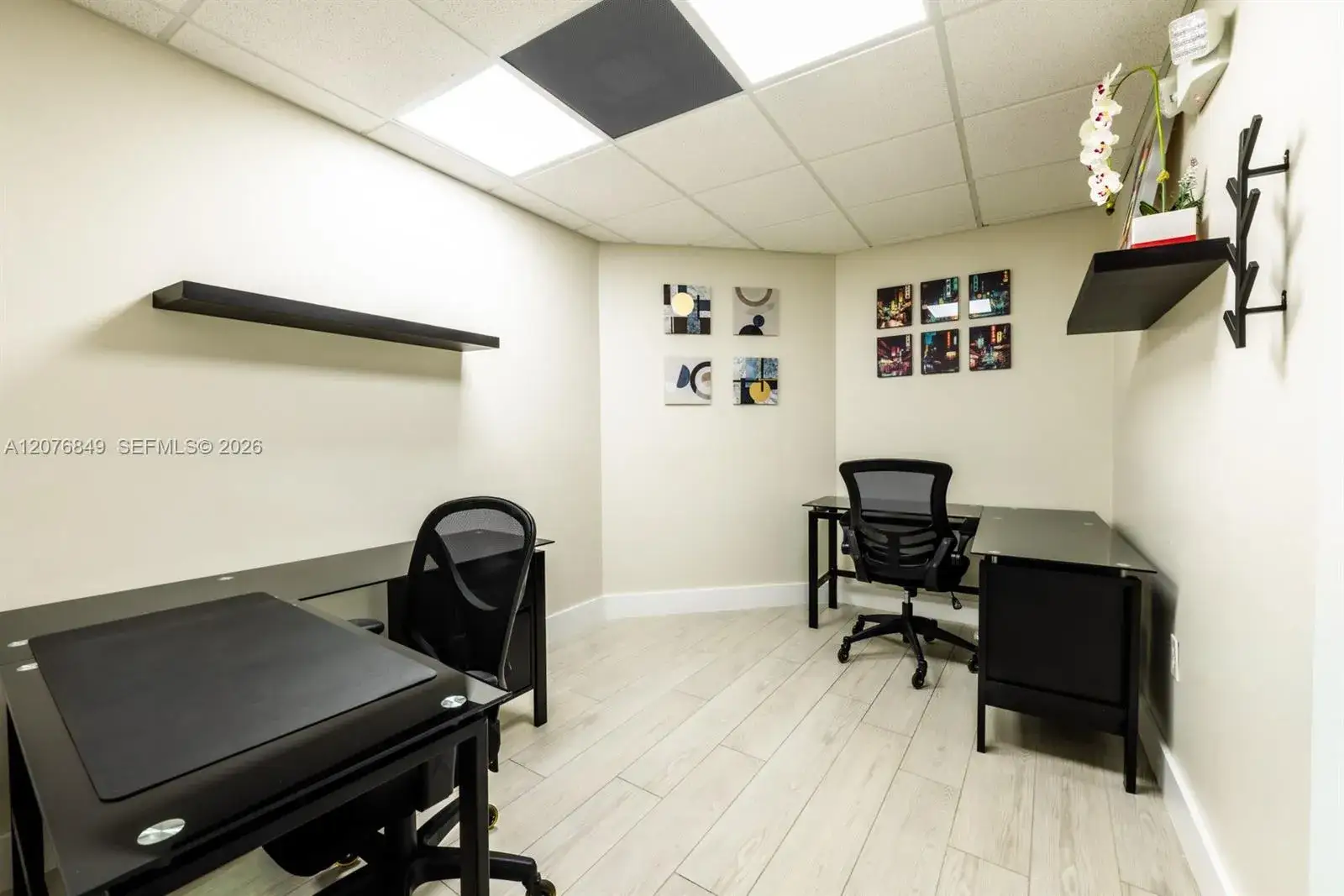 Commercial Sale for sale at 10200 NW 25th St # 114, Doral FL 33172