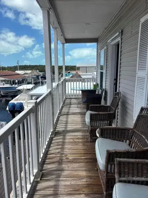 4 bedroom 3 bath Residential Lease for rent at 210 W W 2nd Ct. # 210, Key Largo FL 33037