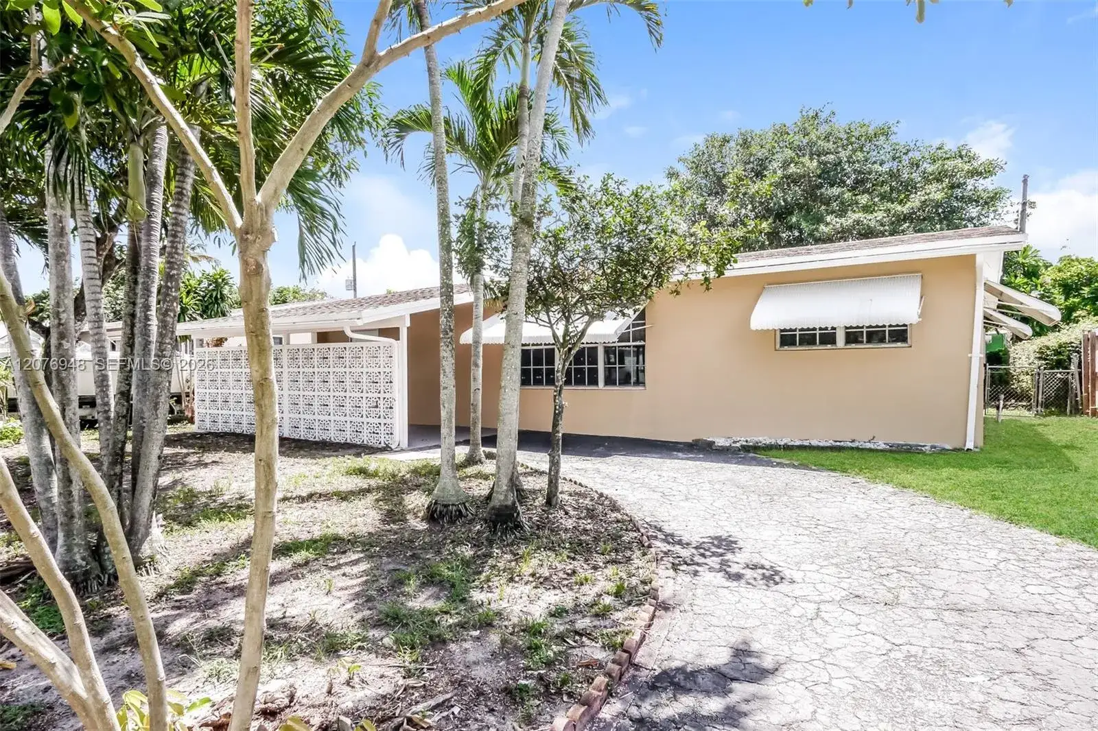 3430 N 72nd Ter, Hollywood FL 33024