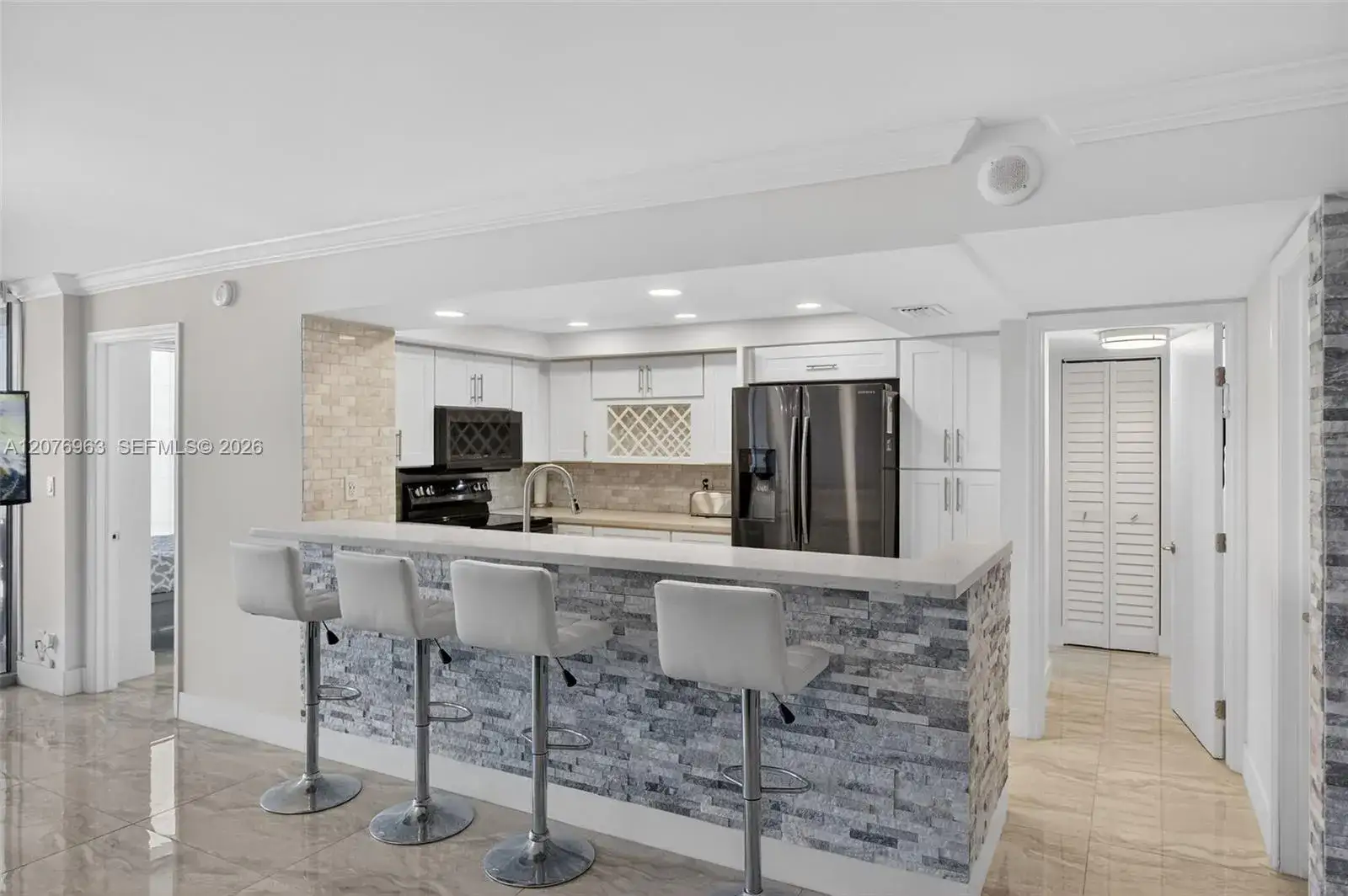 2655 Collins Ave # 00, Miami Beach FL 33140