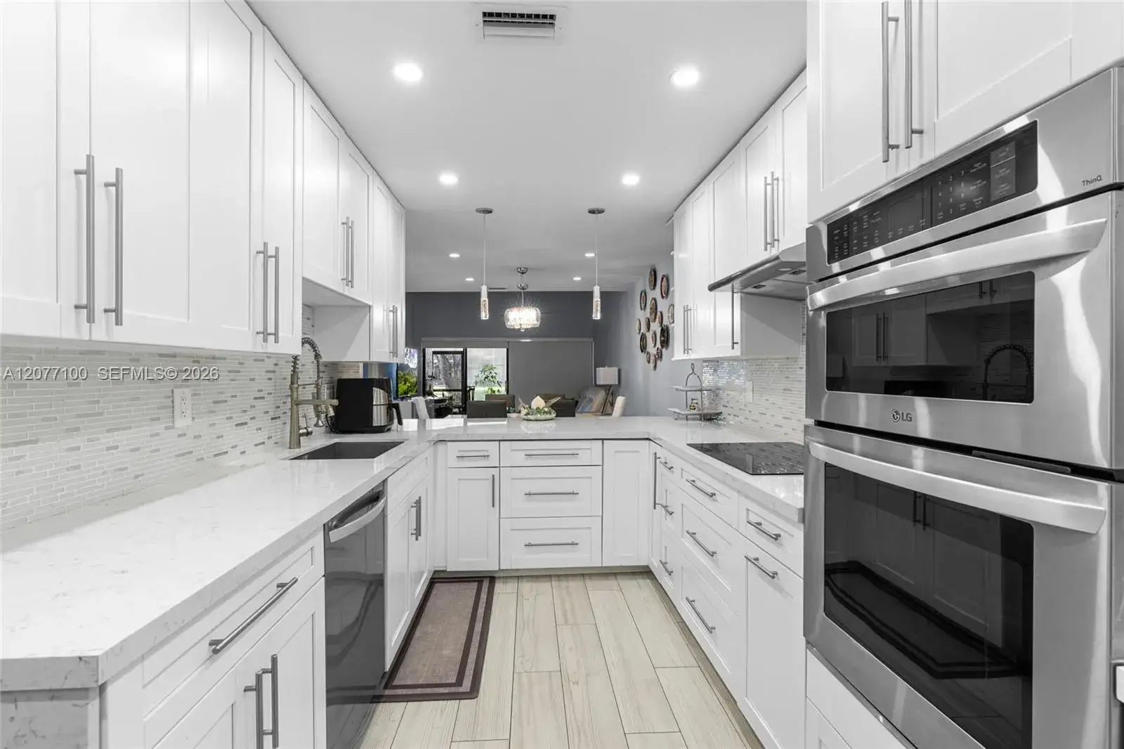 3 bedroom 2 bath Residential for sale at 1064 NW 97th Ave # 219, Pembroke Pines FL 33024
