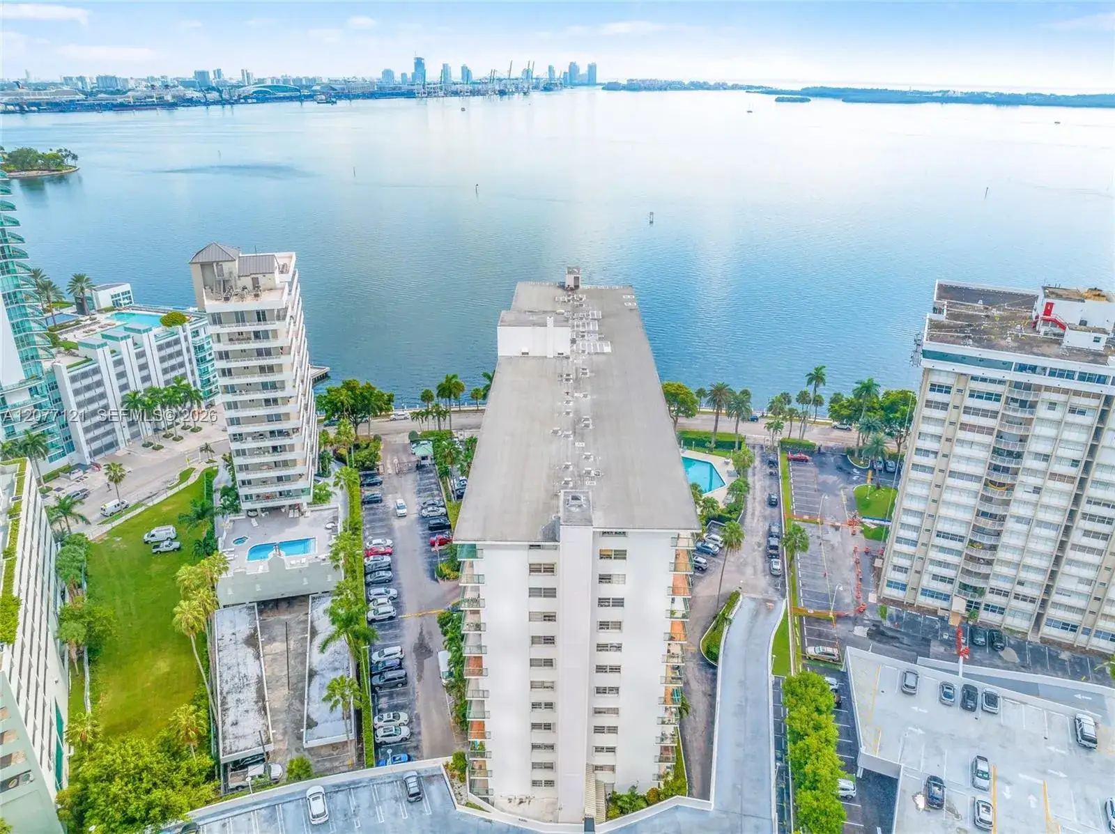 1408 Brickell Bay Dr # 703, Miami FL 33131