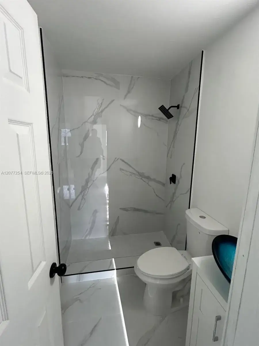 4 bedroom 1 bath Residential for sale at 20532 NW 22nd Ct, Miami Gardens FL 33056