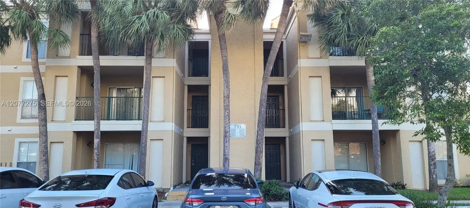 733 Riverside Dr # 1220, Coral Springs FL 33071