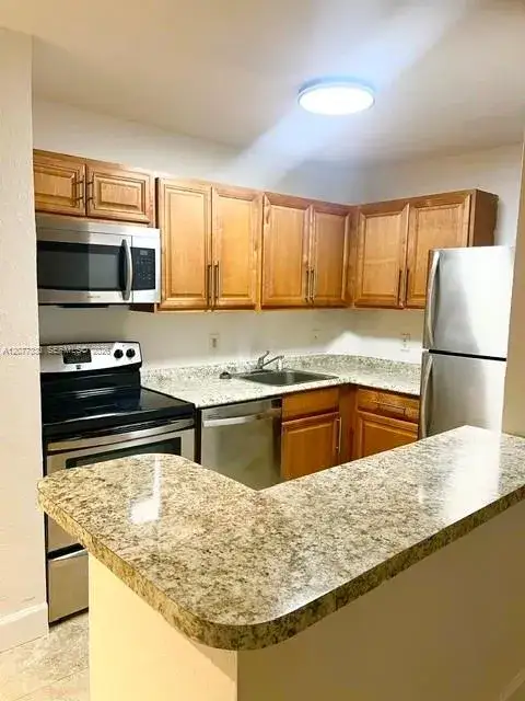 10749 Cleary Blvd # 103, Plantation FL 33324