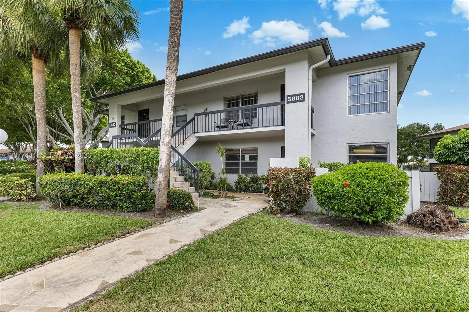 2 bedroom 2 bath Residential for sale at 5883 Sugar Palm Ct # C, Delray Beach FL 33484
