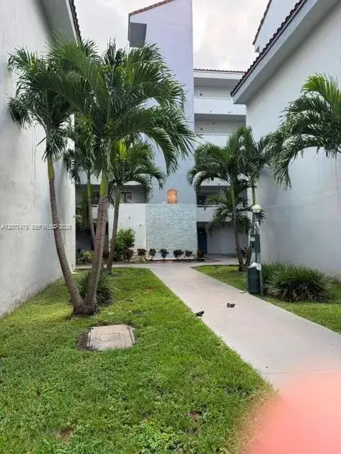 2 bedroom 2 bath Residential Lease for rent at 8215 SW 152 AV # 414, Miami FL 33193