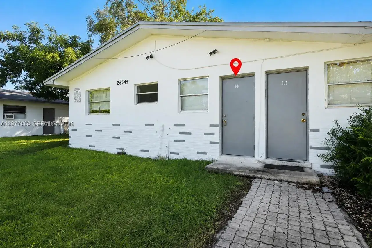 1 bedroom 1 bath Residential Lease for rent at 26615 SW 137th Ave # 4, Homestead FL 33032