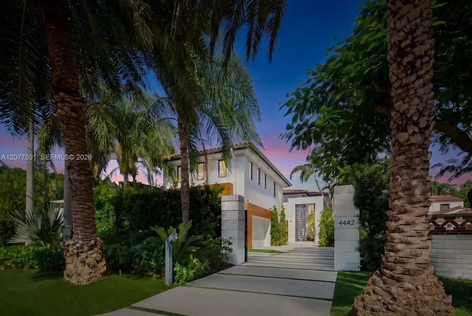 6 bedroom 7 bath Residential for sale at 4442 Prairie Ave, Miami Beach FL 33140