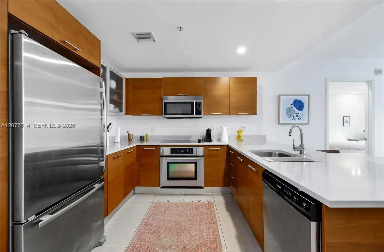 2 bedroom 2 bath Residential Lease for rent at 3250 NE 1st Ave # 605, Miami FL 33137
