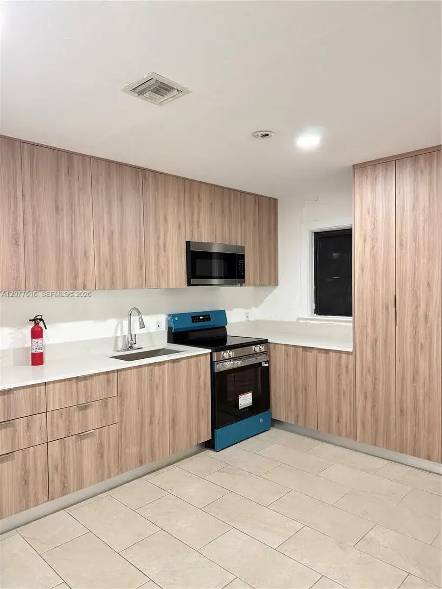 3 bedroom 1 bath Residential Lease for rent at 183 Silver Beach Rd, Riviera Beach FL 33403