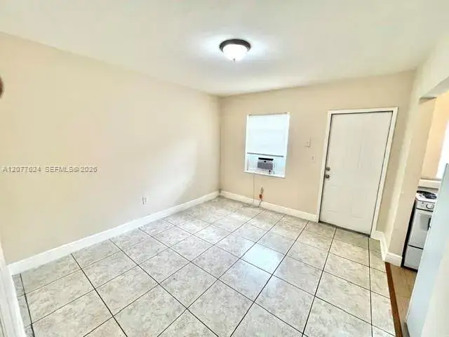 698 NE 85th St # 3, Miami FL 33138