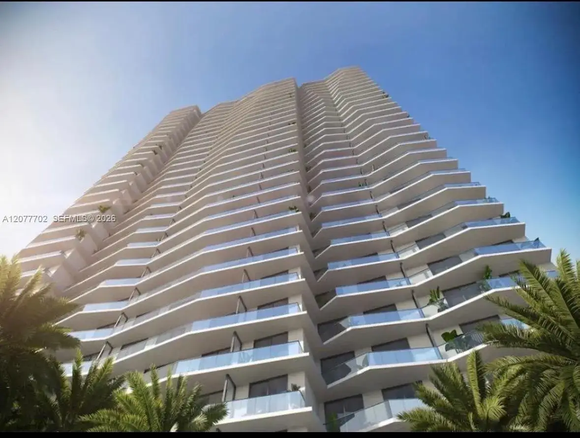 2 bedroom 2 bath Residential Lease for rent at 77 SE 5th St # 1903, Miami FL 33131