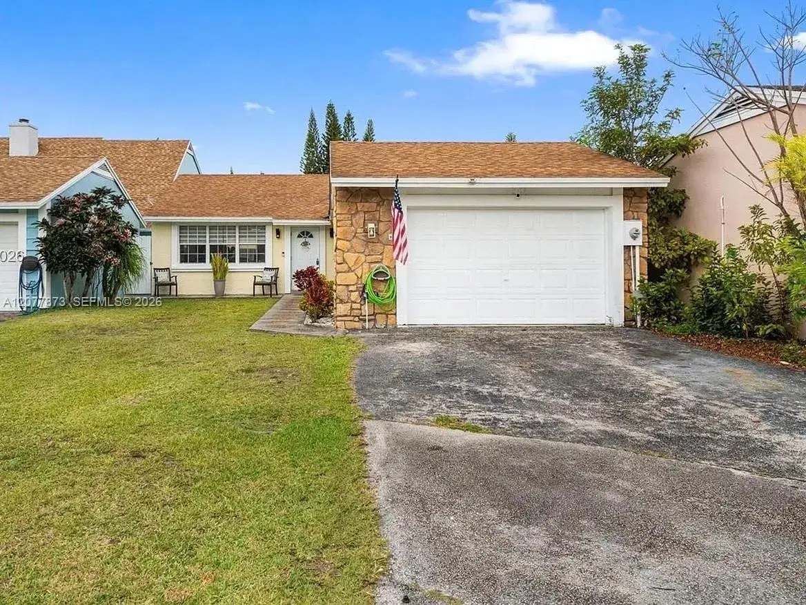 2 bedroom 2 bath Residential Lease for rent at 1366 Osprey Ct # 1366, Homestead FL 33035