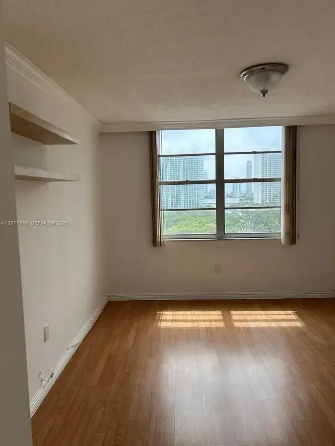 2 bedroom 2 bath Residential Lease for rent at 2851 NE 183rd St # 1507E, Aventura FL 33160