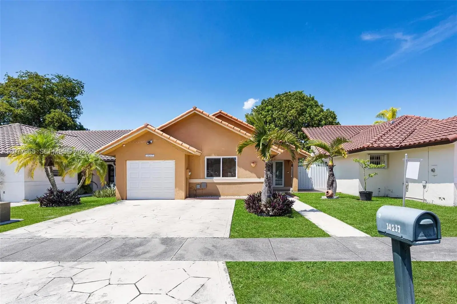 14217 SW 102nd St, Miami FL 33186