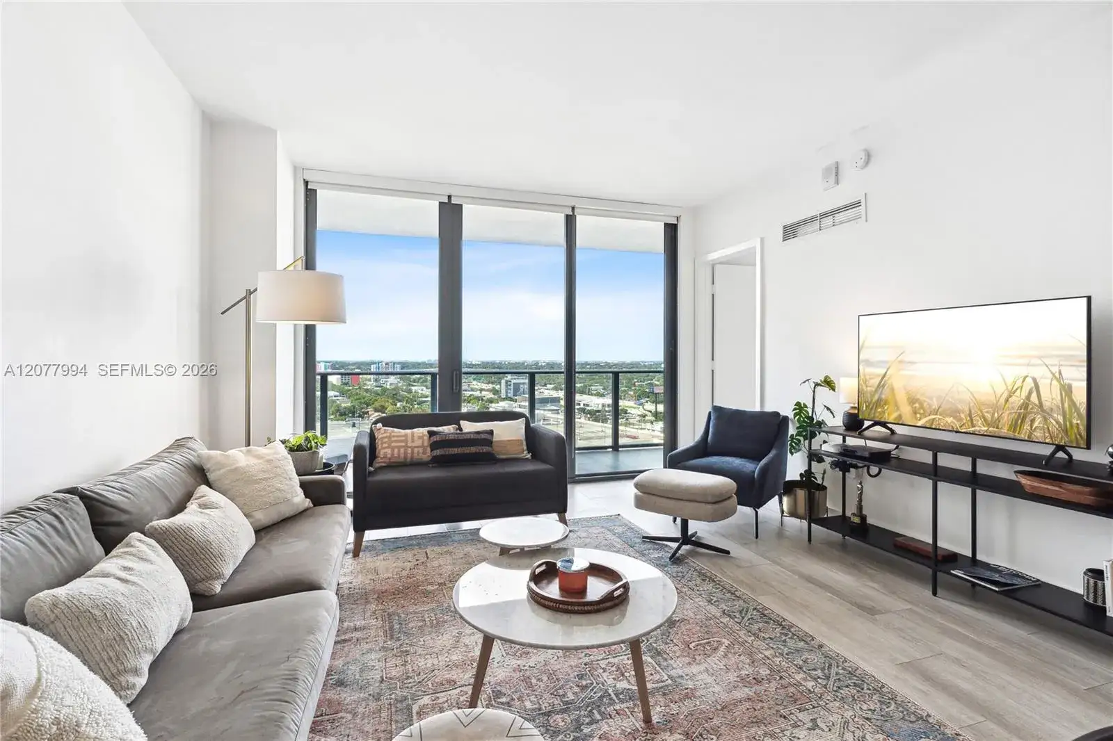 1 bedroom 1 bath Residential Lease for rent at 121 NE 34th St # 1612, Miami FL 33137