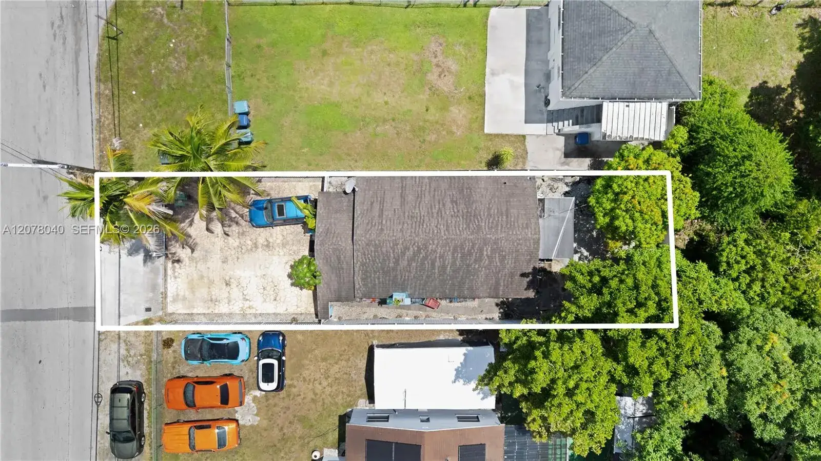 2 bedroom 1 bath Residential for sale at 390 NE 166th St, North Miami FL 33162