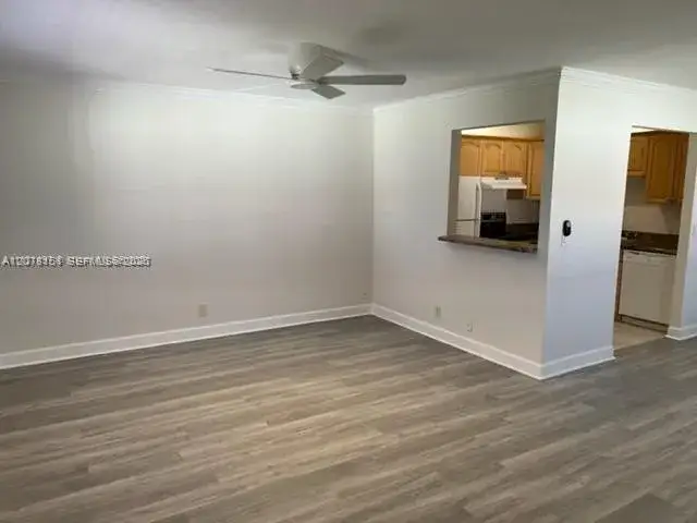 1 bedroom 1 bath Residential for sale at 594 Saxony M # 594, Delray Beach FL 33446