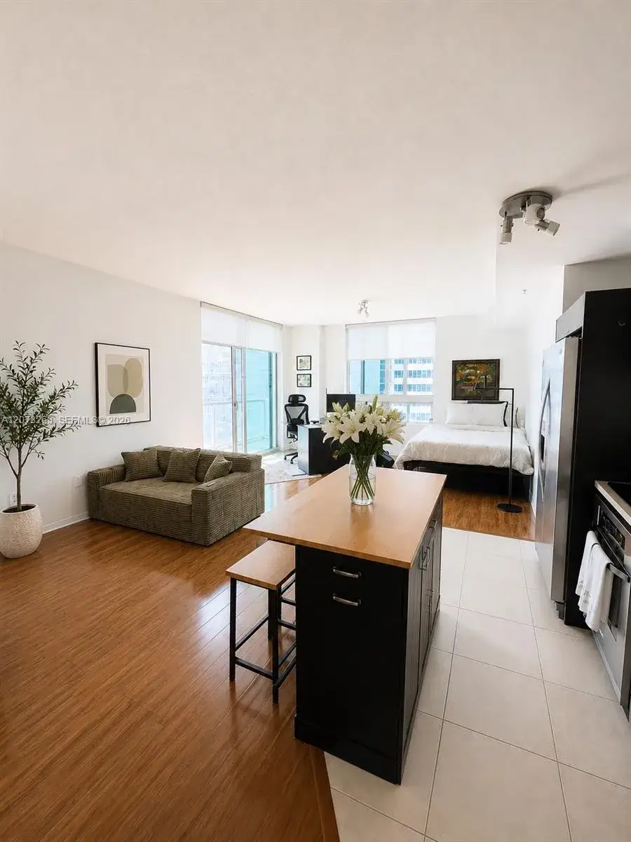 1900 N Bayshore Dr # 3005, Miami FL 33132