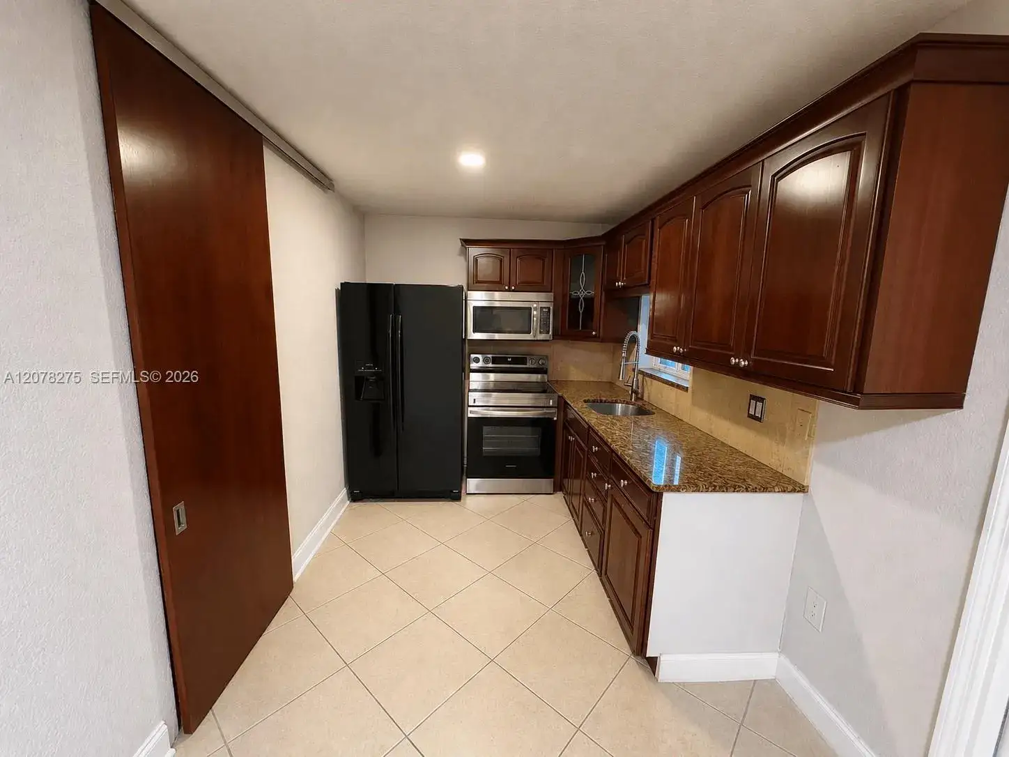 2000 Buchanan St # 4, Hollywood FL 33020