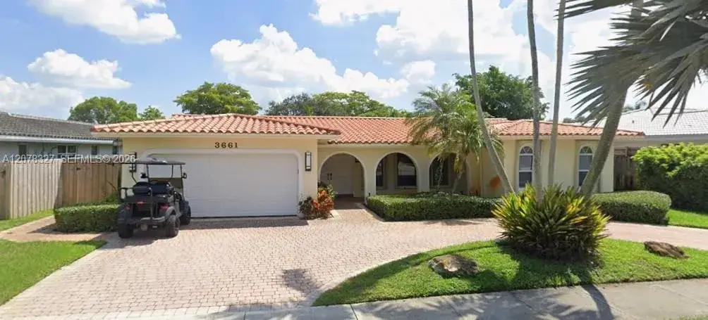 5 bedroom 2 bath Residential for sale at 3661 N 52nd Ave, Hollywood FL 33021