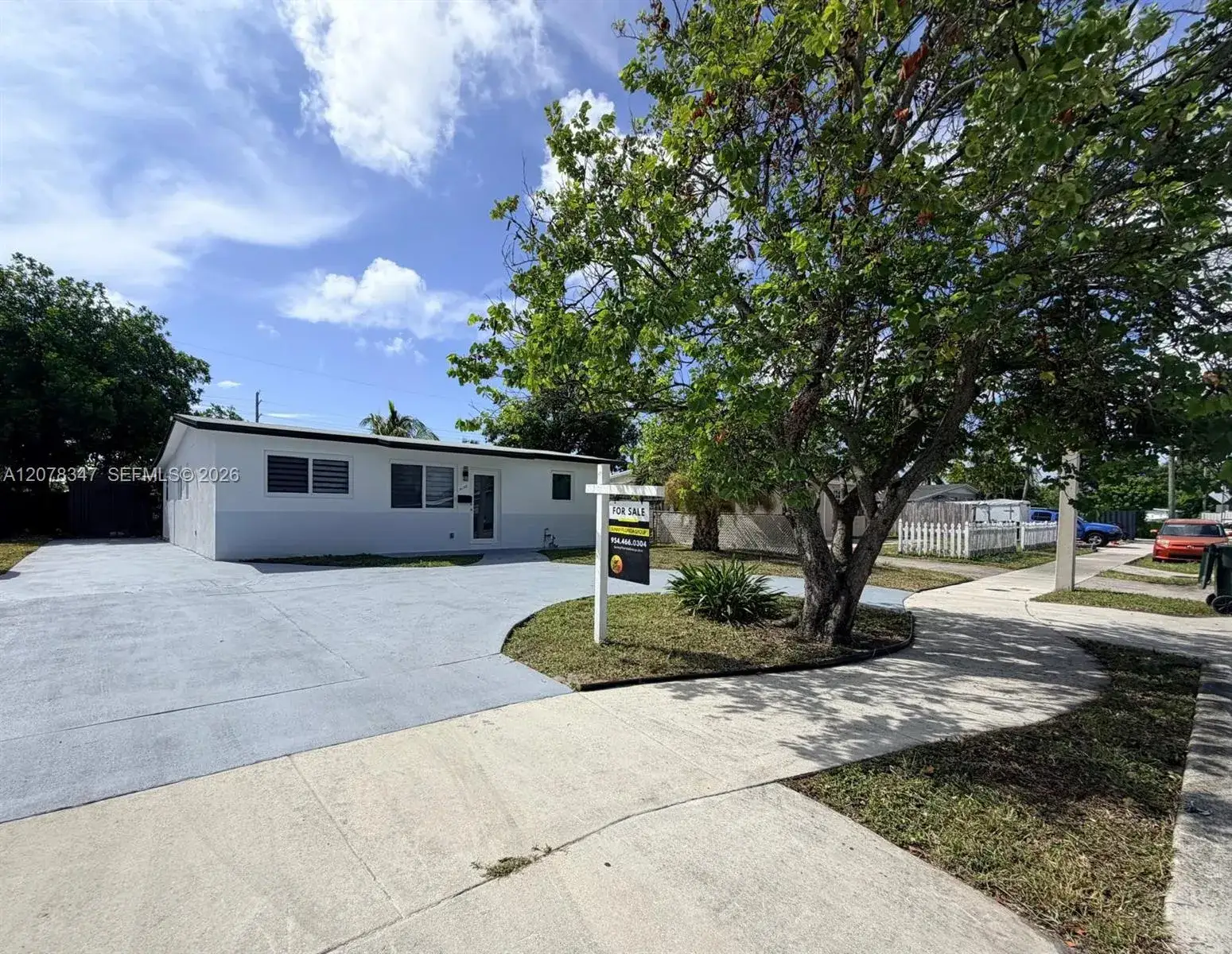 3 bedroom 2 bath Residential for sale at 4130 NW 11th Ave, Oakland Park FL 33309