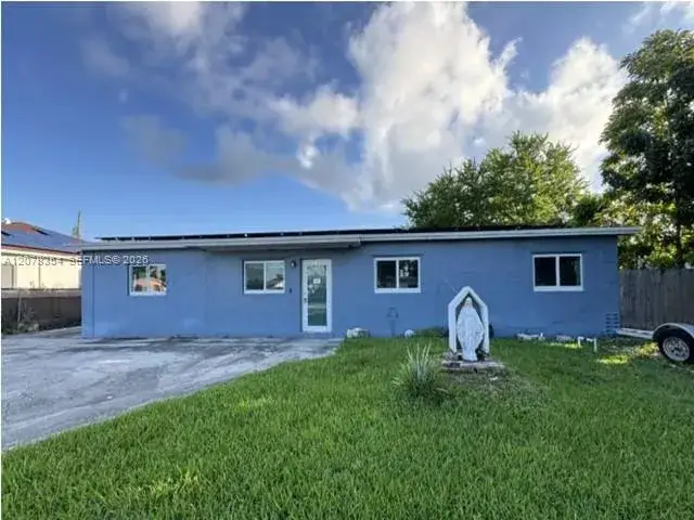 3 bedroom 2 bath Residential for sale at 13471 SW 266th St, Homestead FL 33032