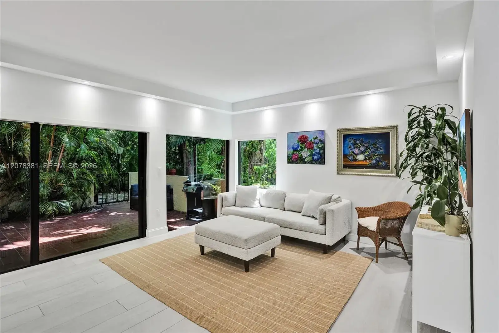 2420 Brickell Ave # 108B, Miami FL 33129