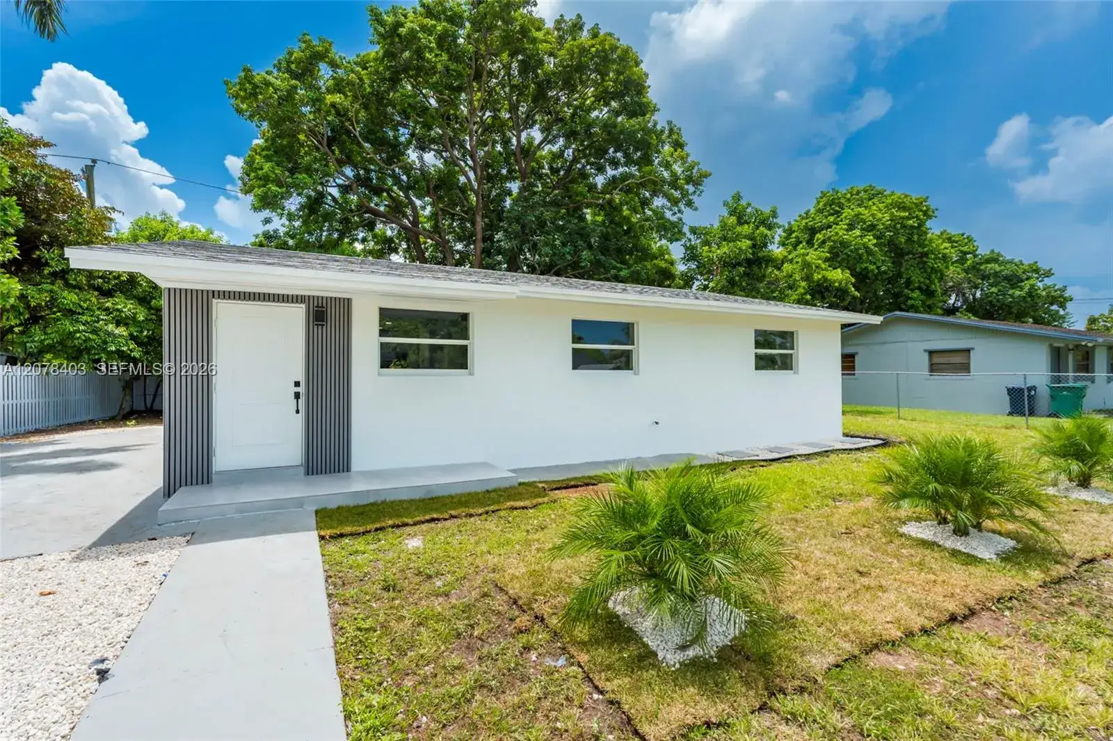 3 bedroom 2 bath Residential for sale at 655 SW 6th Ter, Florida City FL 33034