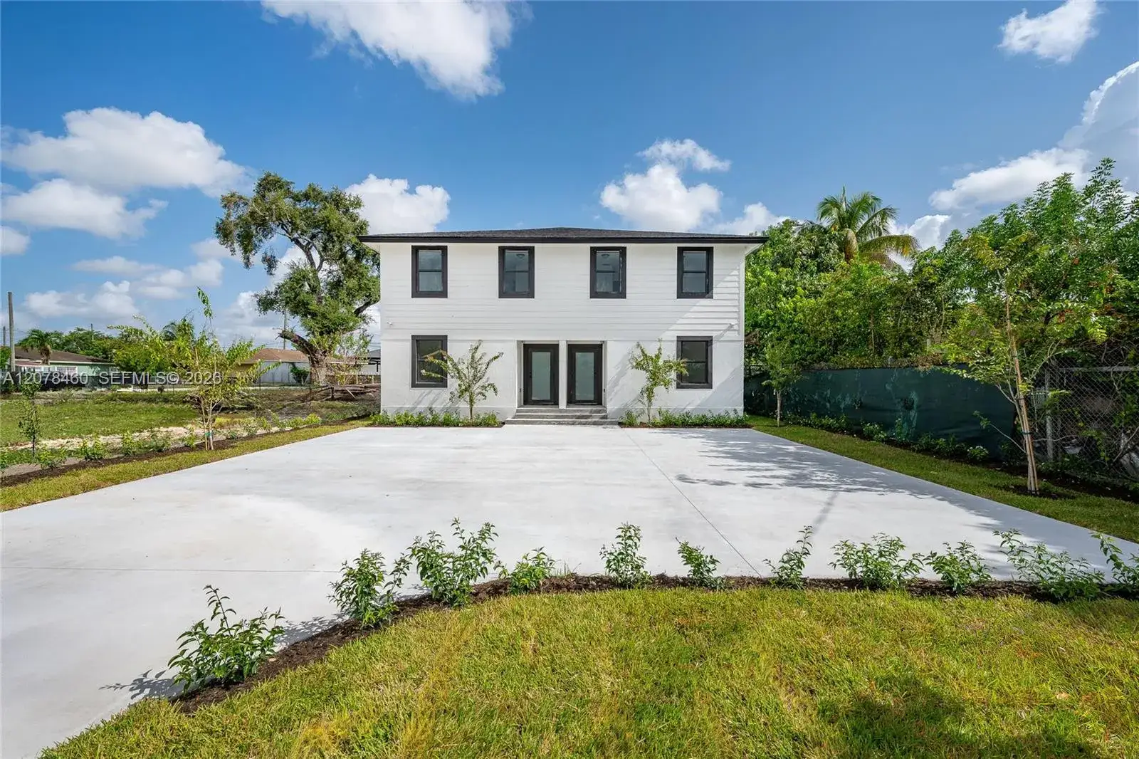 4 bedroom 3 bath Residential Lease for rent at 528 NW 13th St # 530, Florida City FL 33034