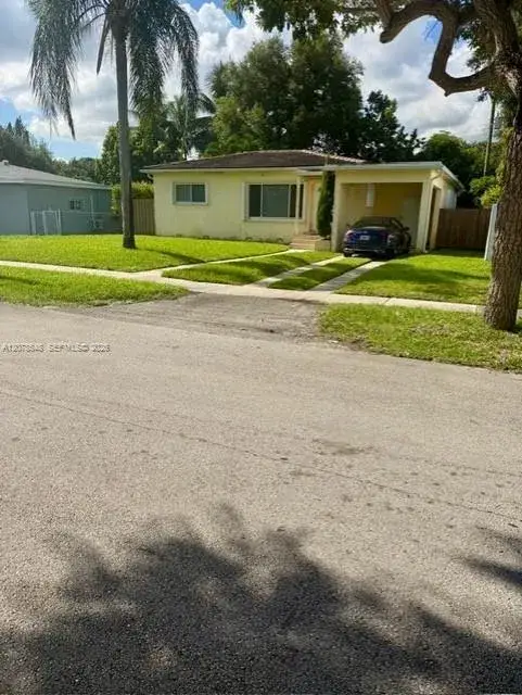 3 bedroom 2 bath Residential for sale at 270 NE 169th St, North Miami Beach FL 33162