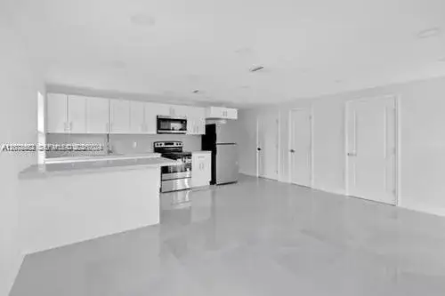 3 bedroom 2 bath Residential for sale at 655 SW 5th St, Homestead FL 33030
