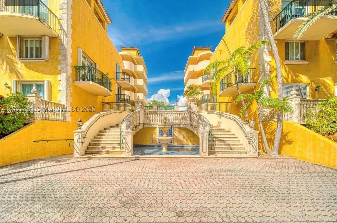 1 bedroom 1 bath Residential for sale at 8888 Collins Ave # 206, Surfside FL 33154