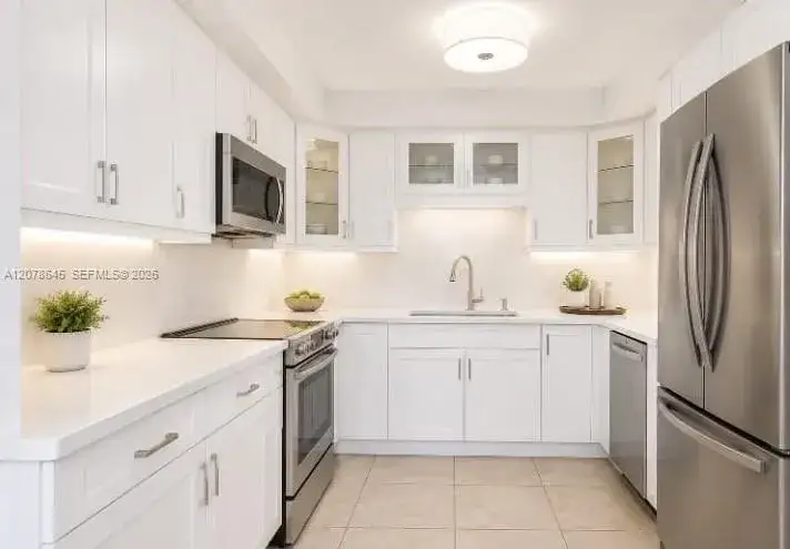 2 bedroom 2 bath Residential for sale at 3800 S Ocean Dr # 605, Hollywood FL 33019