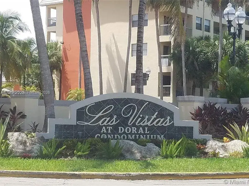 2 bedroom 2 bath Residential Lease for rent at 8333 Lake Dr # 106, Doral FL 33166
