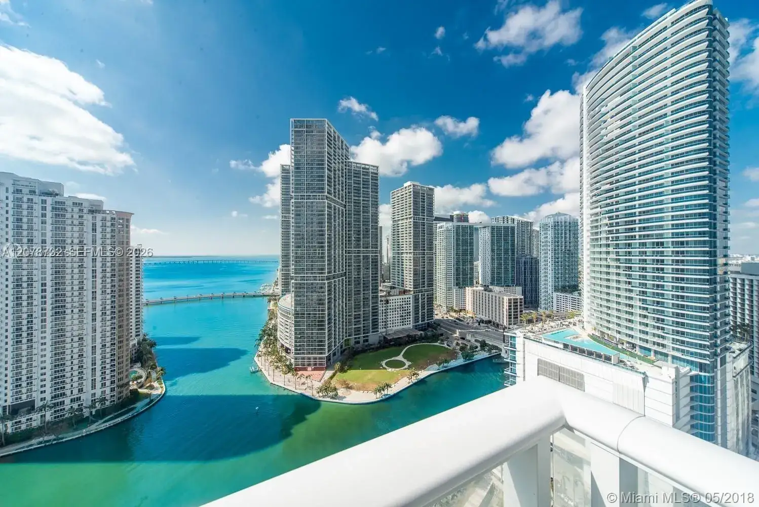 2 bedroom 2 bath Residential for sale at 300 S Biscayne Blvd # 1816, Miami FL 33131