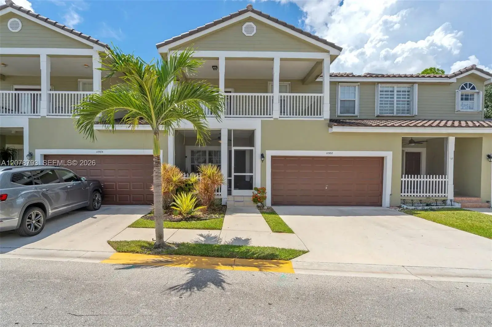 3 bedroom 2 bath Residential for sale at 10588 NW 56th Dr, Coral Springs FL 33076