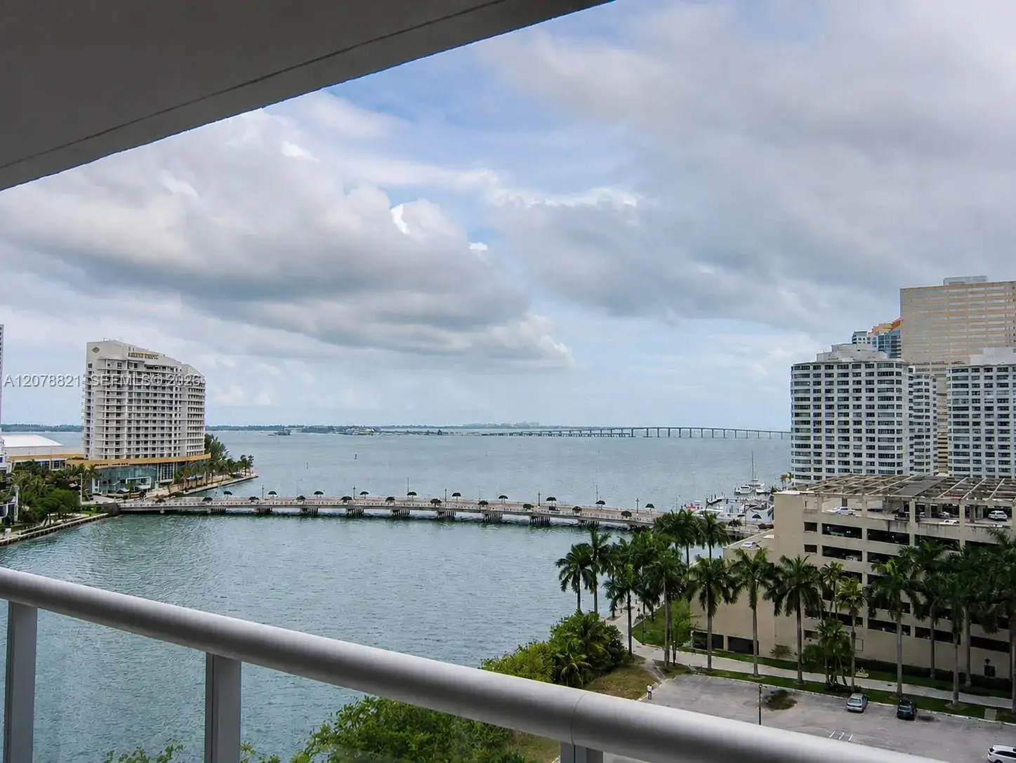 2 bedroom 2 bath Residential for sale at 495 Brickell Ave # 1103, Miami FL 33131