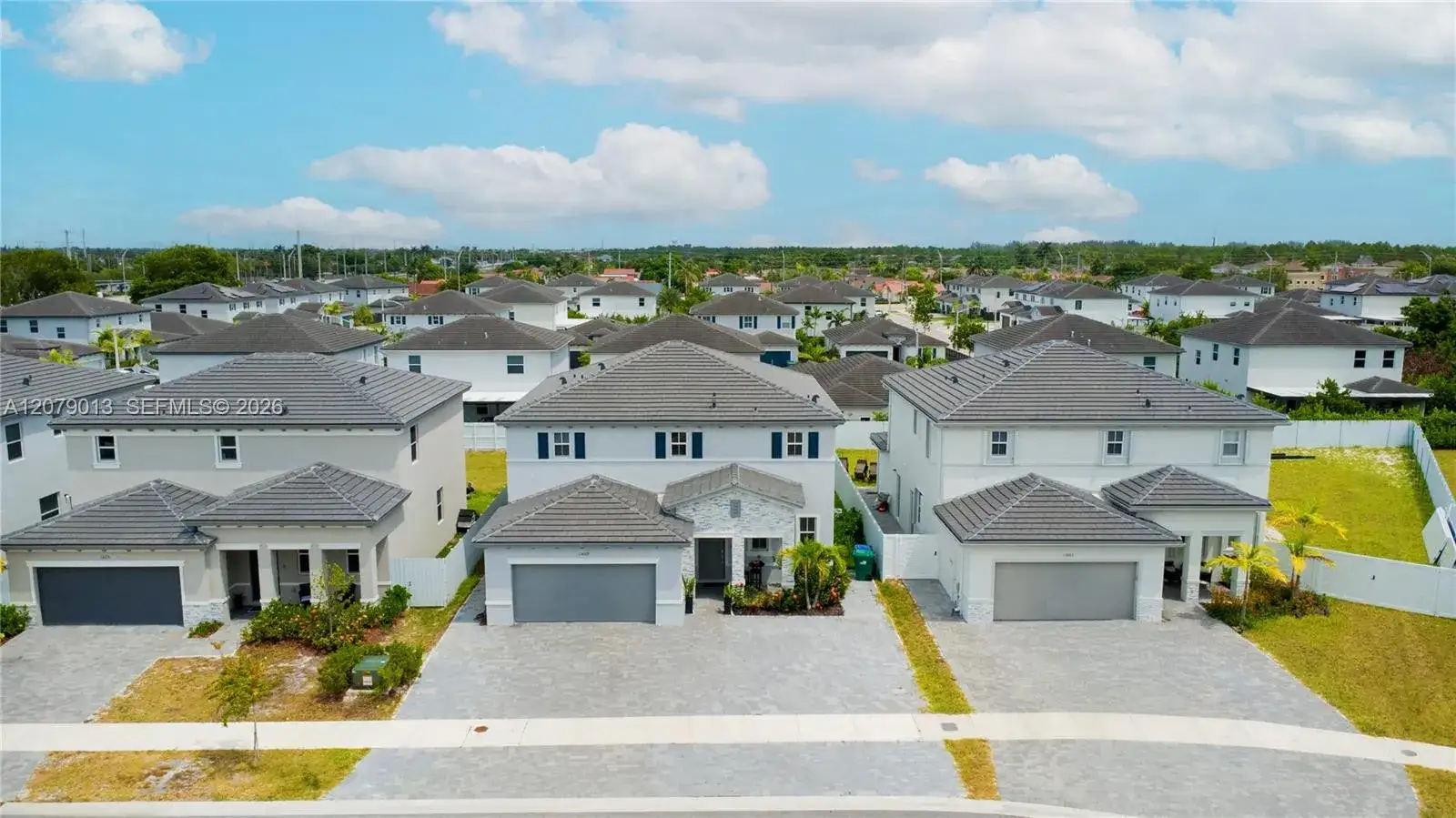 5 bedroom 3 bath Residential for sale at 13609 SW 185th Ln, Miami FL 33177