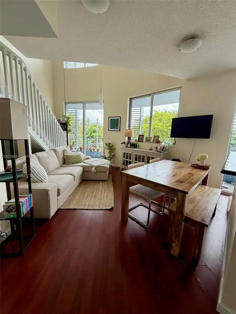 2 bedroom 2 bath Residential Lease for rent at 3339 Virginia St # 320, Miami FL 33133