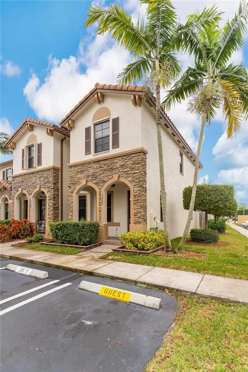 3 bedroom 2 bath Residential for sale at 3202 SE 6th St, Homestead FL 33033