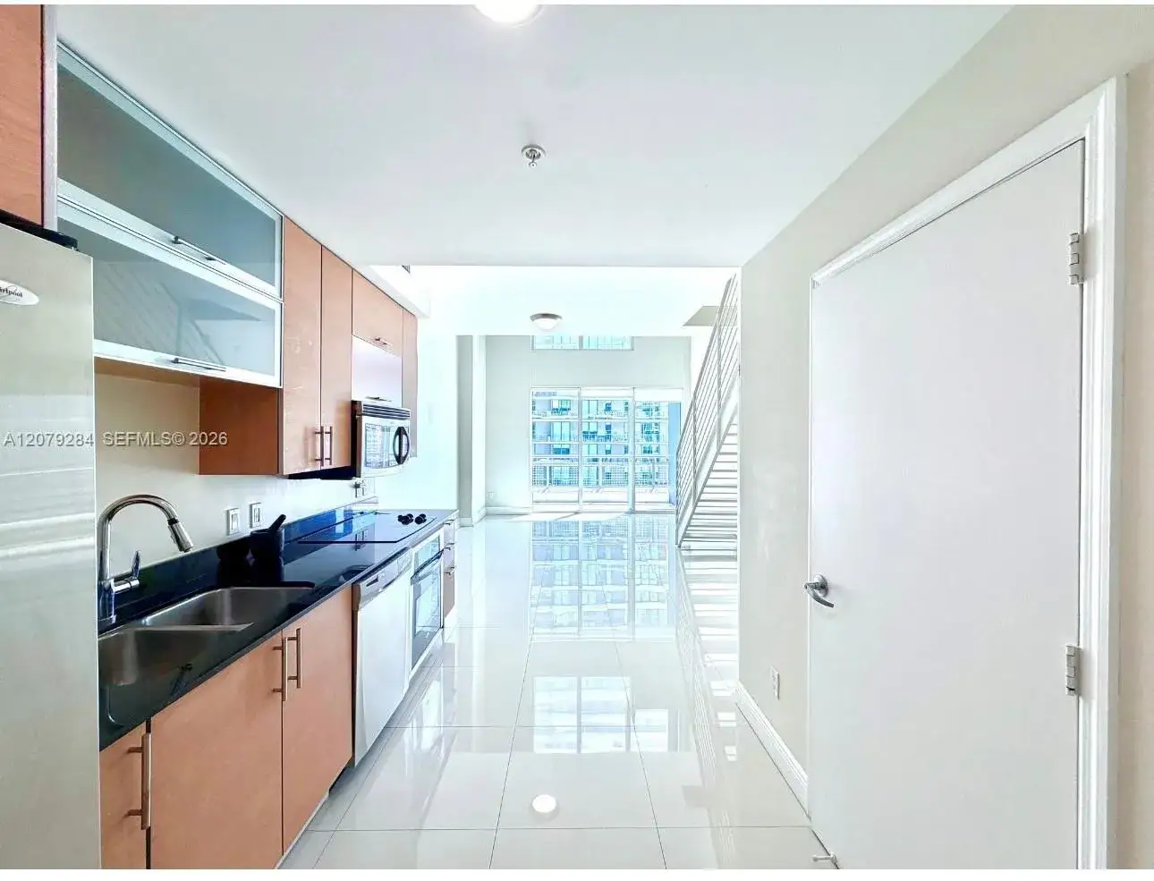 1 bedroom 1 bath Residential Lease for rent at 60 SW 13th St # 1808, Miami FL 33130