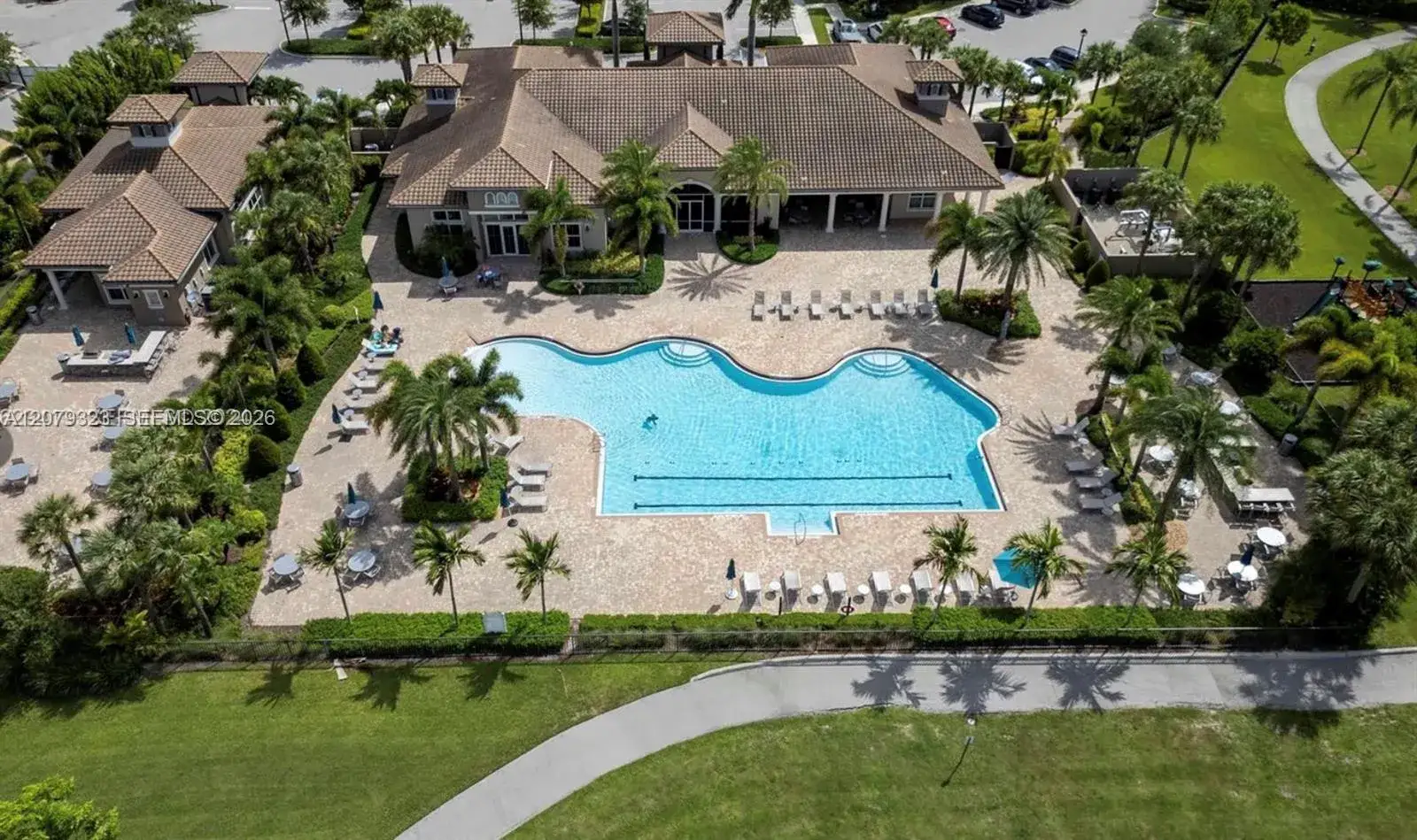 3 bedroom 2 bath Residential for sale at 1240 Eucalyptus Dr # 2, Hollywood FL 33021
