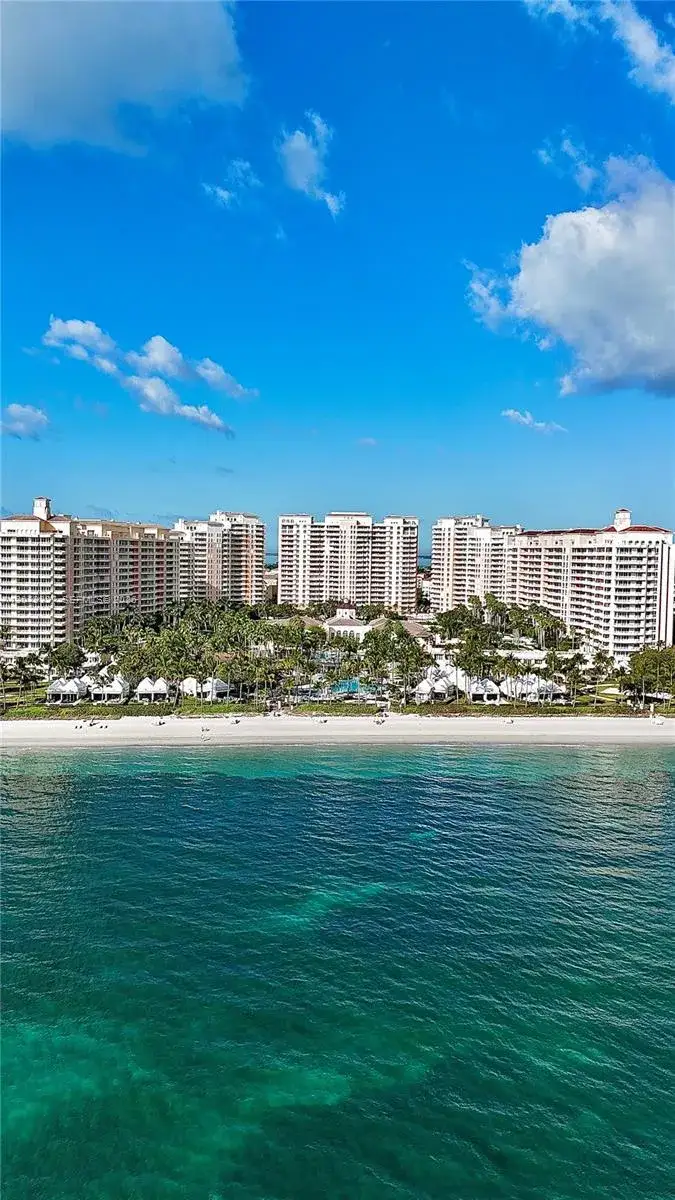 2 bedroom 2 bath Residential Lease for rent at 717 Crandon Blvd # 407, Key Biscayne FL 33149