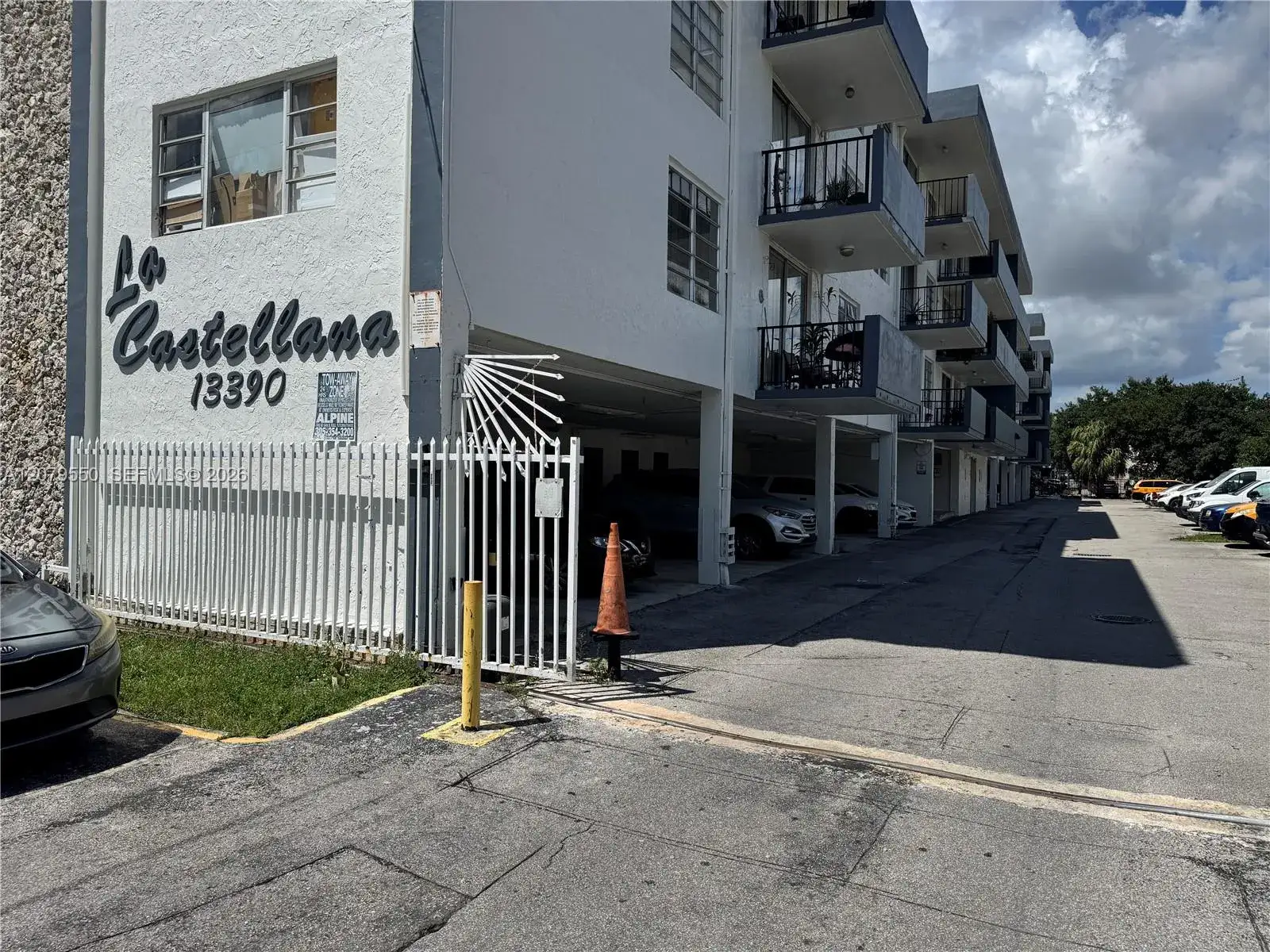 2 bedroom 2 bath Residential for sale at 13390 NE 7th Ave # 214, North Miami FL 33161