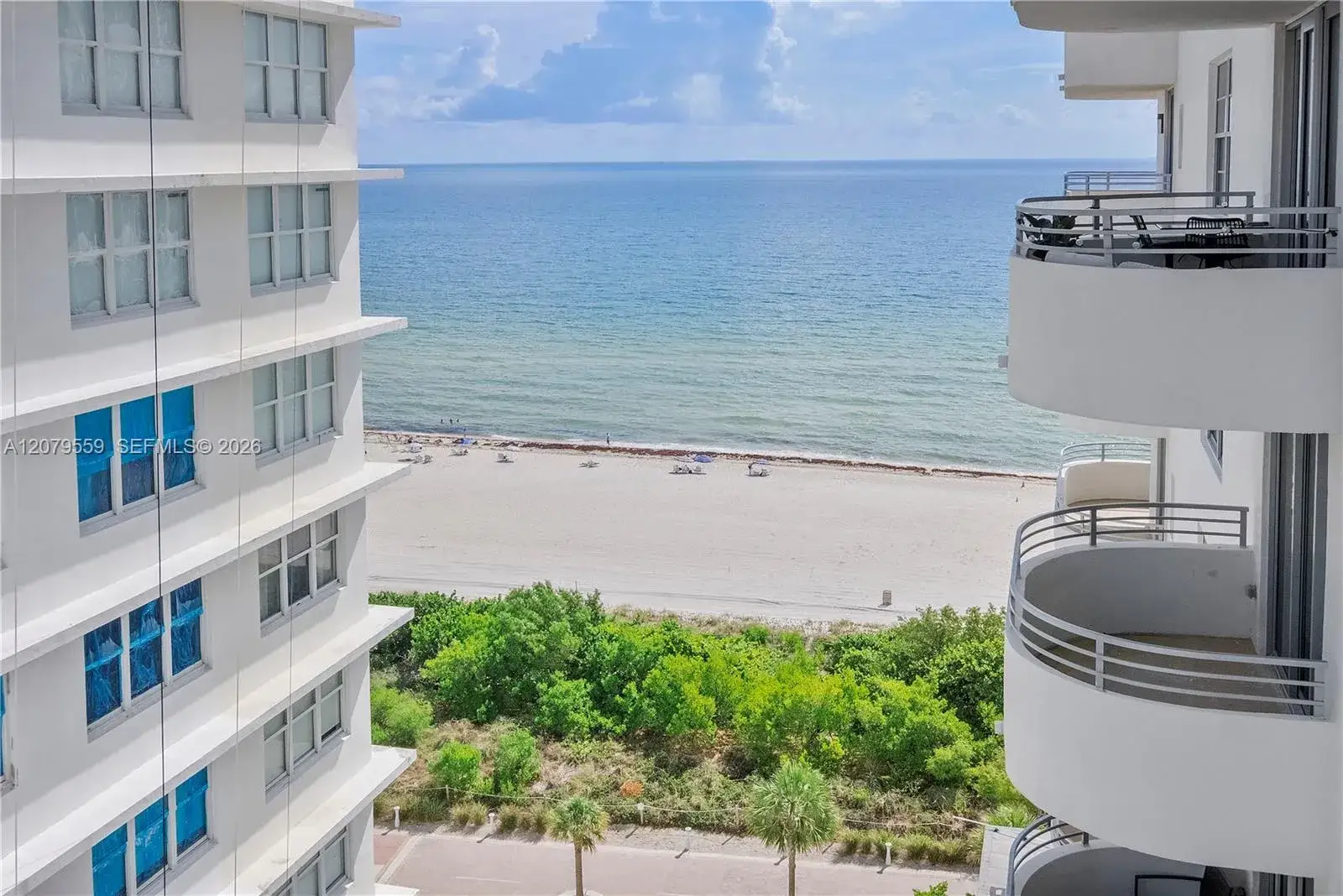 2 bedroom 2 bath Residential Lease for rent at 5555 Collins Ave # 14B, Miami Beach FL 33140