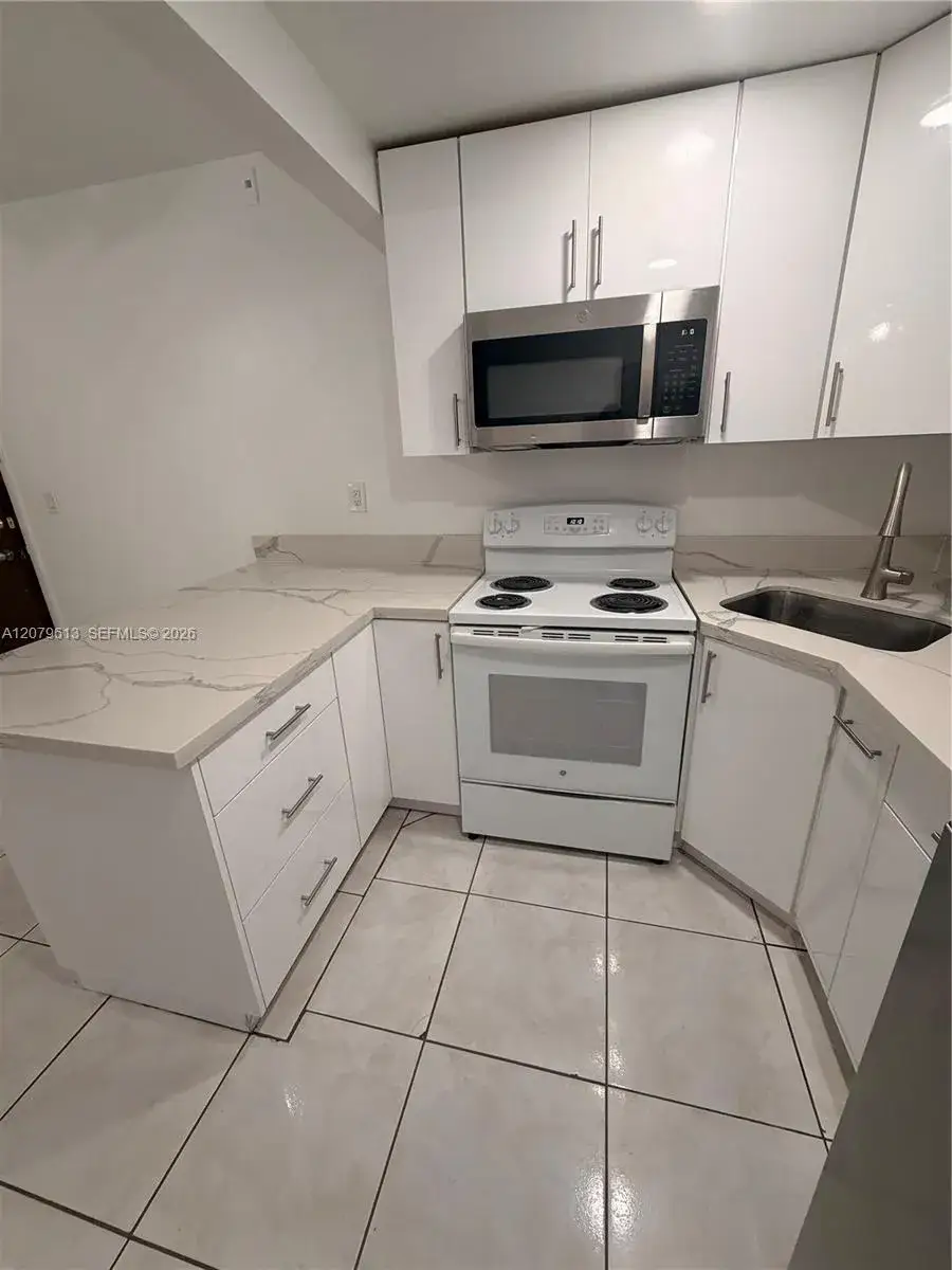 1 bedroom 1 bath Residential for sale at 4715 NW 7th St # 2, Miami FL 33126