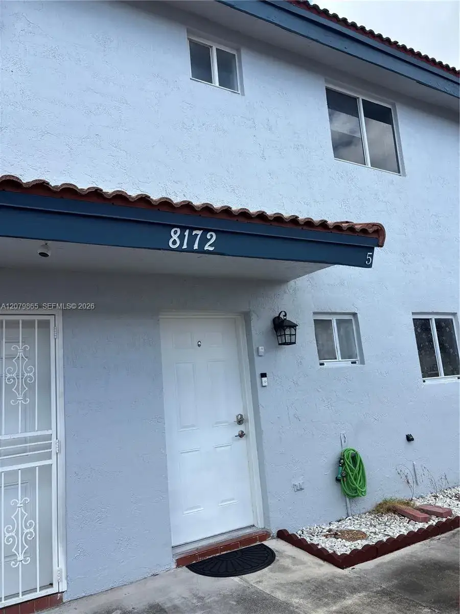 2 bedroom 2 bath Residential Lease for rent at 8172 NW 10th St # 5, Miami FL 33126